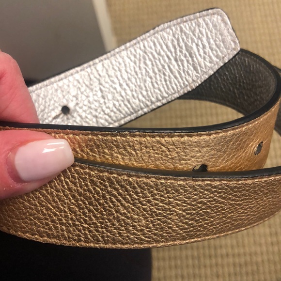 Gold & silver Reversible P belt monogrammed - Picture 3 of 6
